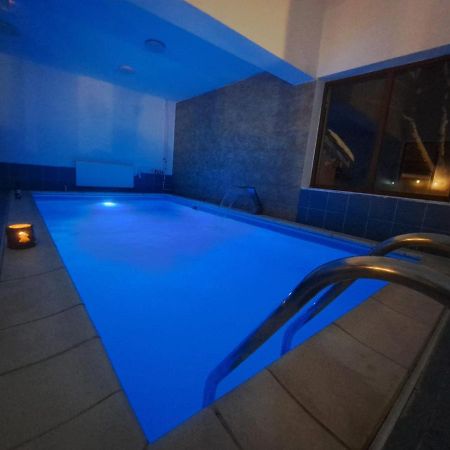 Pensiunea Montan Din Bran,Sat Simon Spa Indoor Бран Екстериор снимка