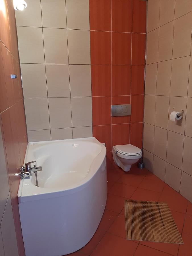 Pensiunea Montan Din Bran,Sat Simon Spa Indoor Бран Екстериор снимка