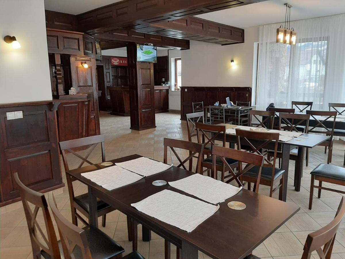 Pensiunea Montan Din Bran,Sat Simon Spa Indoor Бран Екстериор снимка