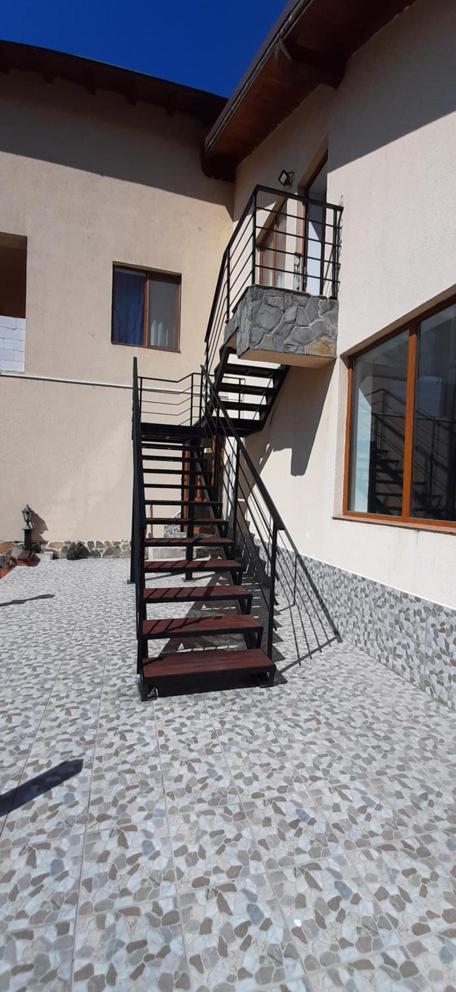 Pensiunea Montan Din Bran,Sat Simon Spa Indoor Бран Екстериор снимка